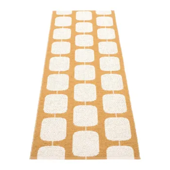 Covor tip traversa pentru interior si exterior galben ocru/crem 70x200 cm Sten Ochre - Pappelina imagine