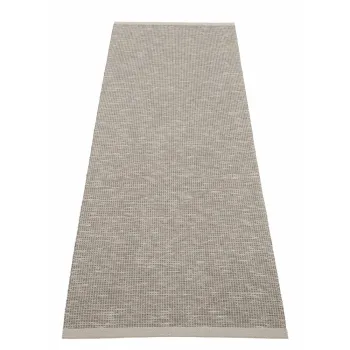 Covor tip traversa pentru interior si exterior gri 70x225 cm Sam Warm Grey - Pappelina imagine