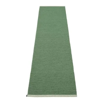 Covor tip traversa pentru interior si exterior verde 60x250 cm Mono Leaf Oregano - Pappelina imagine