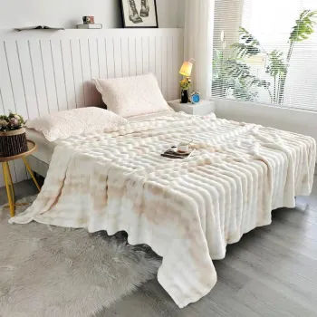 Cuvertura crem din microplus/cocolino 150x200 cm Victory - My House imagine