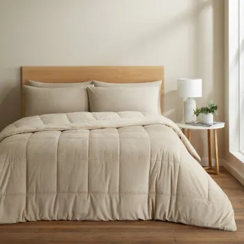 Cuvertura crem matlasata din microplus pentru pat dublu 200x220 cm Cosy Cord - Catherine Lansfield imagine