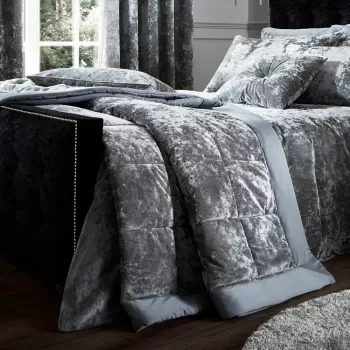 Cuvertura gri matlasata din catifea pentru pat dublu 220x220 cm Crushed - Catherine Lansfield imagine