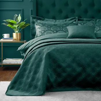 Cuvertura verde matlasata 220x230 cm Art Deco Pearl - Catherine Lansfield imagine