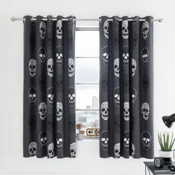 Draperii pentru copii gri-inchis 2 buc. 168x183 cm Skulls - Catherine Lansfield imagine
