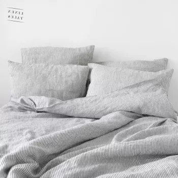 Fata de perna alb-negru din in 70x90 cm - Linen Tales imagine