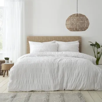 Lenjerie alba pentru pat dublu 200x200 cm Seersucker - Catherine Lansfield imagine