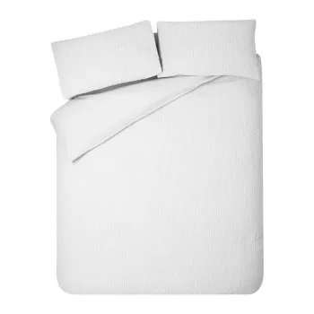Lenjerie de pat alba din tesatura crep pentru pat dublu/extinsa 230x220 cm Crinkle Seersucker - Catherine Lansfield imagine