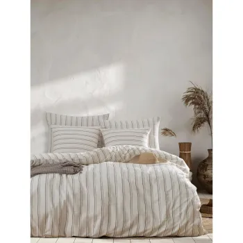 Lenjerie de pat bej/crem pentru pat dublu 200x200 cm Hamilton - Mijolnir imagine