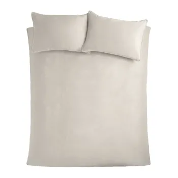 Lenjerie de pat crem din catifea pentru pat dublu/extinsa 230x220 cm Kingsley - Catherine Lansfield imagine