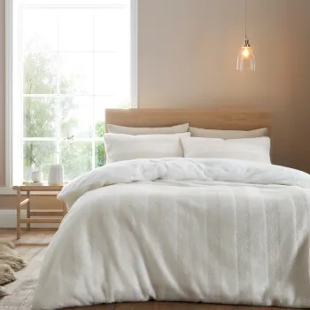 Lenjerie de pat crem din microplus/cocolino pentru pat dublu/extinsa 230x220 cm Stripe Fur - Bianca imagine