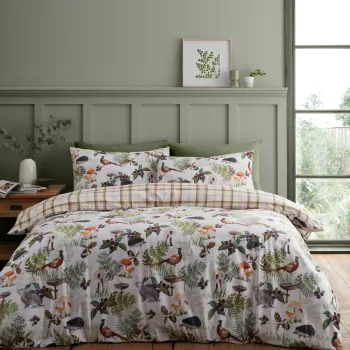 Lenjerie de pat din catifea pentru pat dublu 200x200 cm Woodland Walk - Catherine Lansfield imagine