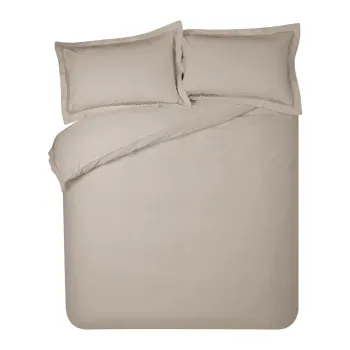 Lenjerie de pat maro deschis pentru pat dublu 200x200 cm Classic Lattice Lace - Catherine Lansfield imagine