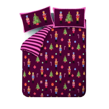 Lenjerie de pat roz-mov pentru pat dublu, extinsa 230x220 cm Nutcracker Stripe - Catherine Lansfield imagine