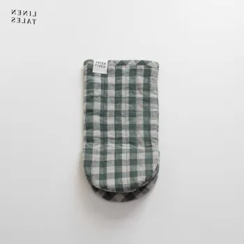 Manusa de bucatarie din in Forest Green Gingham - Linen Tales imagine