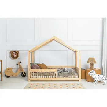 Pat pentru copii in culoare naturala de tip casa din lemn de pin 120x200 cm Mila RMW - Adeko imagine