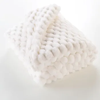 Patura crem din microplus/cocolino 180x220 cm Frosty - douceur d'interieur imagine