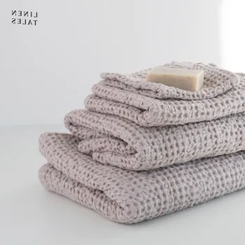 Prosoape de baie roz-deschis 3 buc. Honeycomb - Linen Tales imagine
