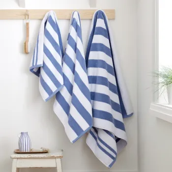 Prosop alb/albastru din bumbac 90x140 cm Stripe Jacquard - Bianca imagine