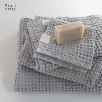 Prosop gri deschis 100x140 cm Honeycomb - Linen Tales imagine