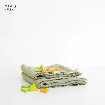 Prosop pentru copii verde deschis din in 45x90 cm - Linen Tales imagine