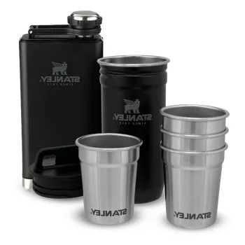 Set sticla si pahare de tarie negru 6 buc. din otel inoxidabil 250 ml - Stanley imagine