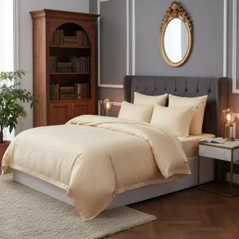Lenjerie de pat pentru 1 persoana, Bumbac Damasc 100%, 3 piese, Cearceaf pat 160x240, Cearceaf pilota 150x210, Fete de perne 50x70, cappucino imagine