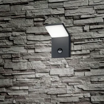 Aplica de perete pentru exterior cu senzor Pearl, TRIO, 10x10.5x16 cm, 8W, 1x SMD, aluminiu, antracit imagine