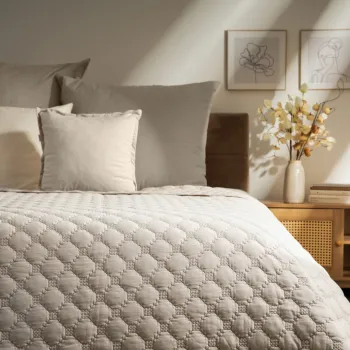 Cuvertura de pat Sprout, Homla, 200x220 cm, poliester, bej imagine