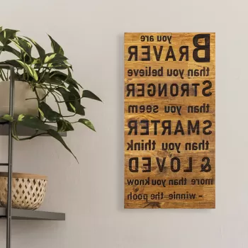 Decoratiune de perete, Braver Stronger Smarter Loved, Lemn, Dimensiune: 30 x 3 x 58 cm, Nuc / Negru imagine
