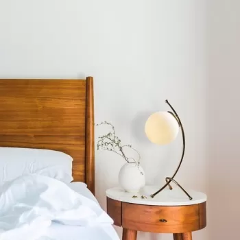 Lampa de masa, Yay - 5012, Tatum, 23 x 18 x 43 cm, 1 x E27, 40W, alb/aramiu antic imagine