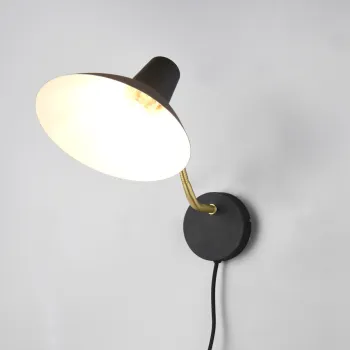 Lampa de perete Traveller, TRIO, 32.7x21 cm, 10W, 1x E27, metal, negru/auriu imagine