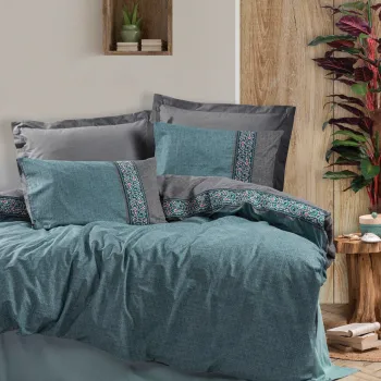 Lenjerie de pat dubla, 4 piese, 200x220 cm, 100% bumbac ranforce, Cotton Box, Erna, albastru petrol imagine