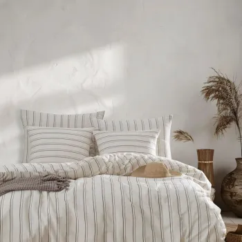 Lenjerie de pat dubla (DE), 3 piese, L'essentiel Maison, Hamilton, Bumbac;Poliester, Bej imagine