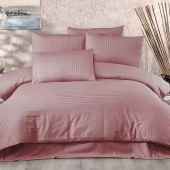 Lenjerie de pat dubla King (FR), 3 piese, Lilyum - Powder, K?rlent Store, 70% poliester/30% bumbac imagine