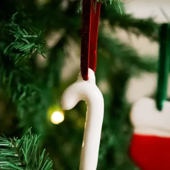 Ornament de brad de Craciun, BSY516, 9.5x4 cm, Ceramica, Alb imagine