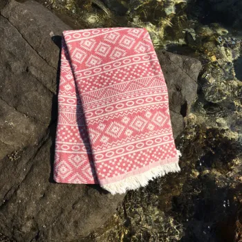 Prosop de plaja, L'essentiel Maison, Cicim, Rosu imagine