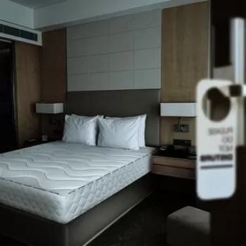 Saltea Green Future Hotel Line Memory Pocket 7 Zone 200x200x25 cm imagine