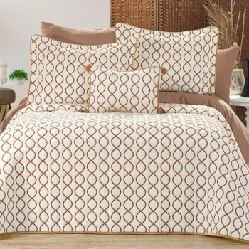 Set cuvertura de pat dubla 3 piese, Brillance - Cream, Gold, Lumea zestrei, Catifea imagine