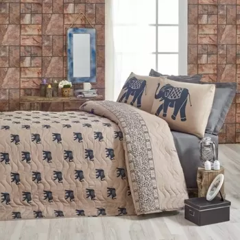 Set cuvertura de pat dubla matlasata, Eponj Home, Fil Blue, 3 piese, 65% bumbac, 35% poliester, maro/bleumarin imagine