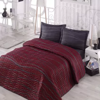 Set cuvertura matlasata dubla 3 piese, Verda, Eponj Home, 65% Bumbac/35% Poliester(Husa)/ imagine