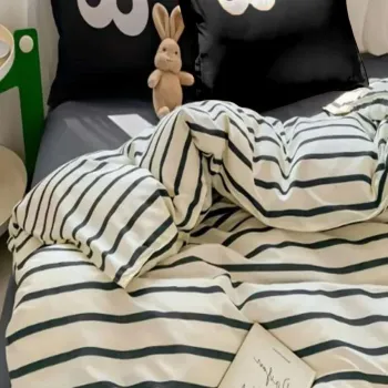 Set cuvertura matlasata dubla King (FR), 3 piese, L'essentiel Maison, Funny, Negru imagine