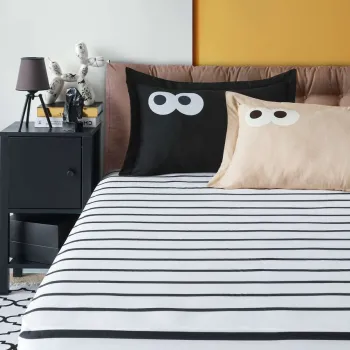 Set de pat dublu (cearceaf cu elastic si perne) 3 piese, L'essentiel Maison, Funny Cizgili, Negru imagine