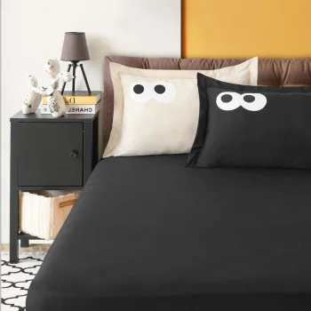 Set de pat dublu (cearceaf cu elastic si perne) 3 piese, L'essentiel Maison, Funny, Negru imagine