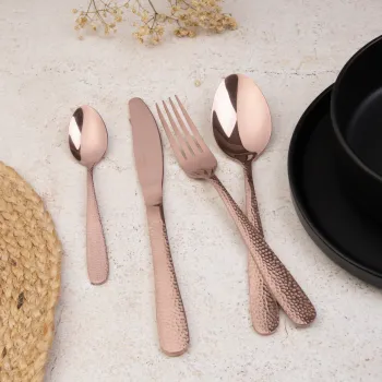 Cutite si tacamuri imagine