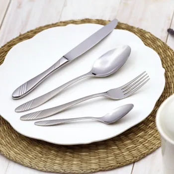 Set tacamuri in cutie Aura, Ambition, 24 piese, inox 18/10, argintiu imagine