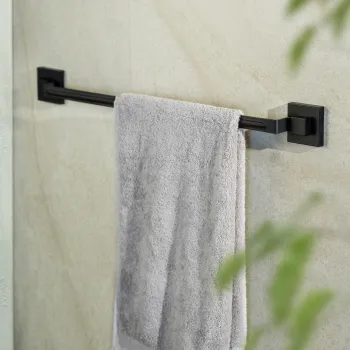 Suport pentru prosoape Quadro Black, Wenko, 60.5x5x6 cm, inox/ABS, negru imagine