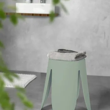 Taburet pentru baie Comiso, Wenko, 44.5x46 cm, plastic/poliuretan, verde imagine