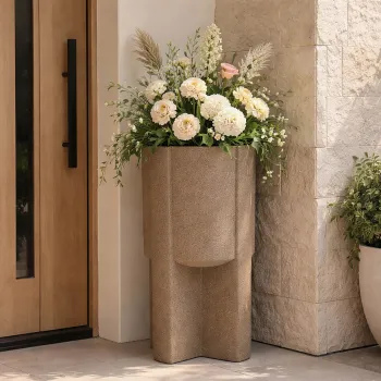 Vaza decorativa, Mauro Ferretti, Moai Outdoor, 39x80.5 cm, polirasina, maro imagine