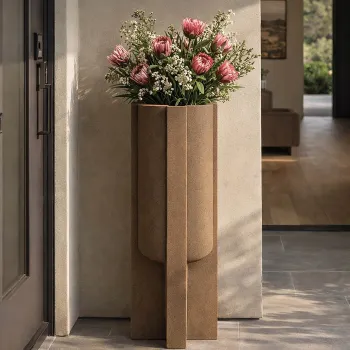 Vaza decorativa, Mauro Ferretti, Moai Outdoor, 42x101 cm, polirasina, maro imagine