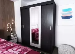 Dulapuri de haine si dressinguri imagine